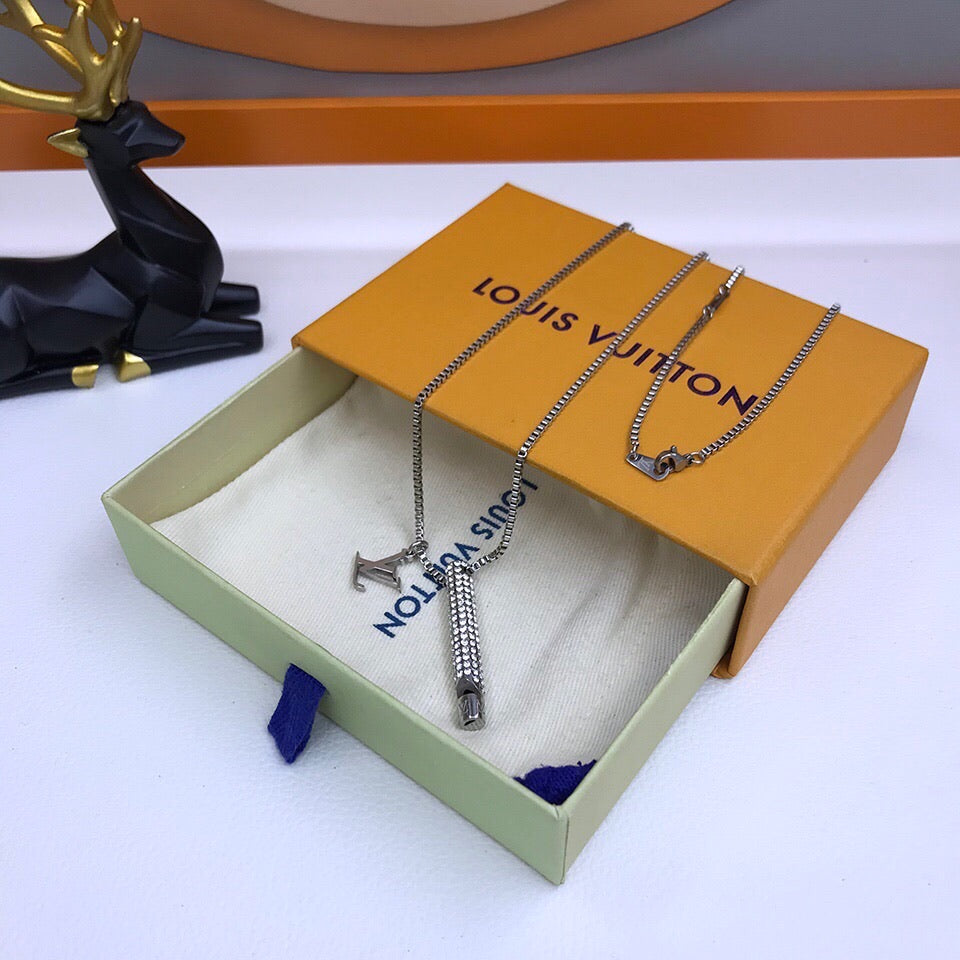 GLM - Top Quality Necklace LUV016
