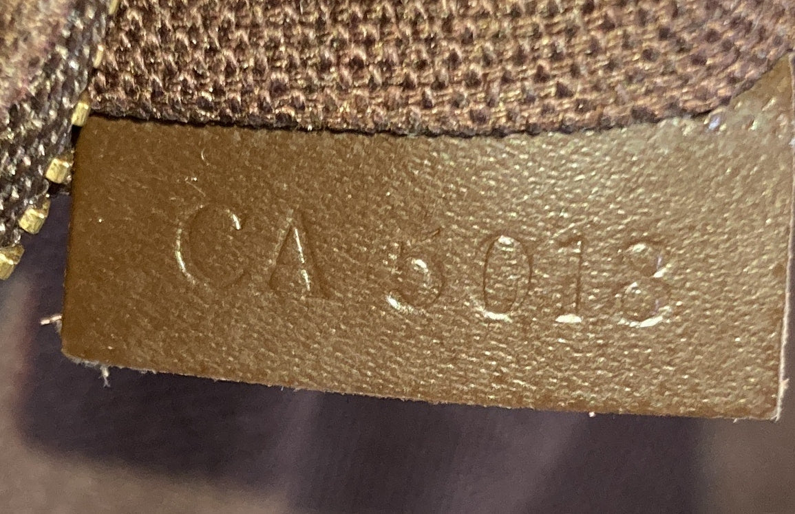 Louis Vuitton Cabas Beaubourg Damier