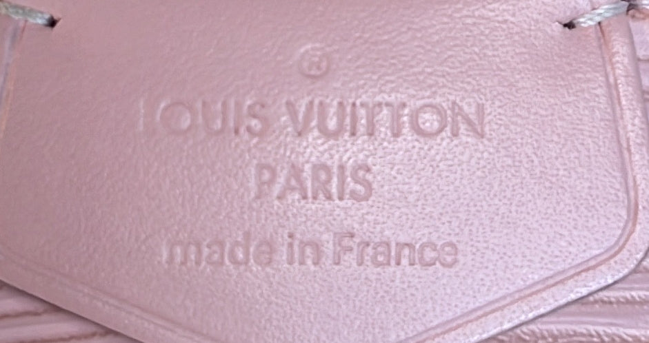 Louis Vuitton Easy Pouch on Strap Epi Leather