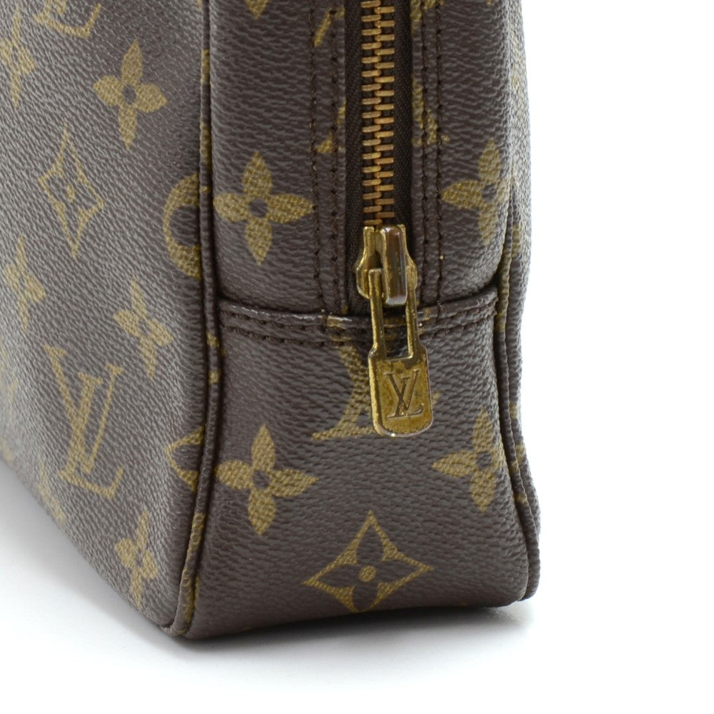 Louis Vuitto Trousse Toilette 23 Monogram Canvas Cosmetic Pouch