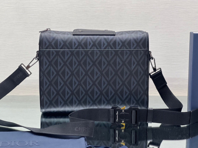 GLM - Dir Bags - 1568