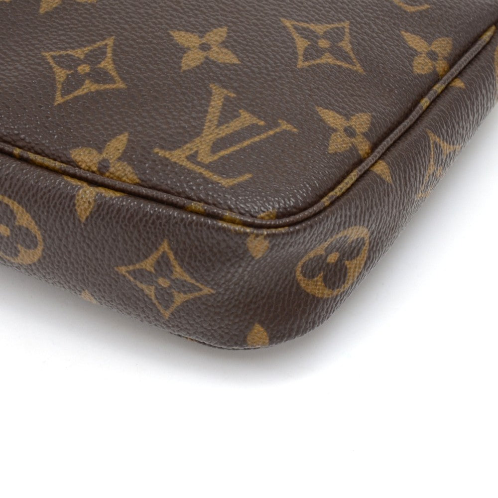 Louis Vuitto Pochette Accessoires Monogram Canvas Handbag