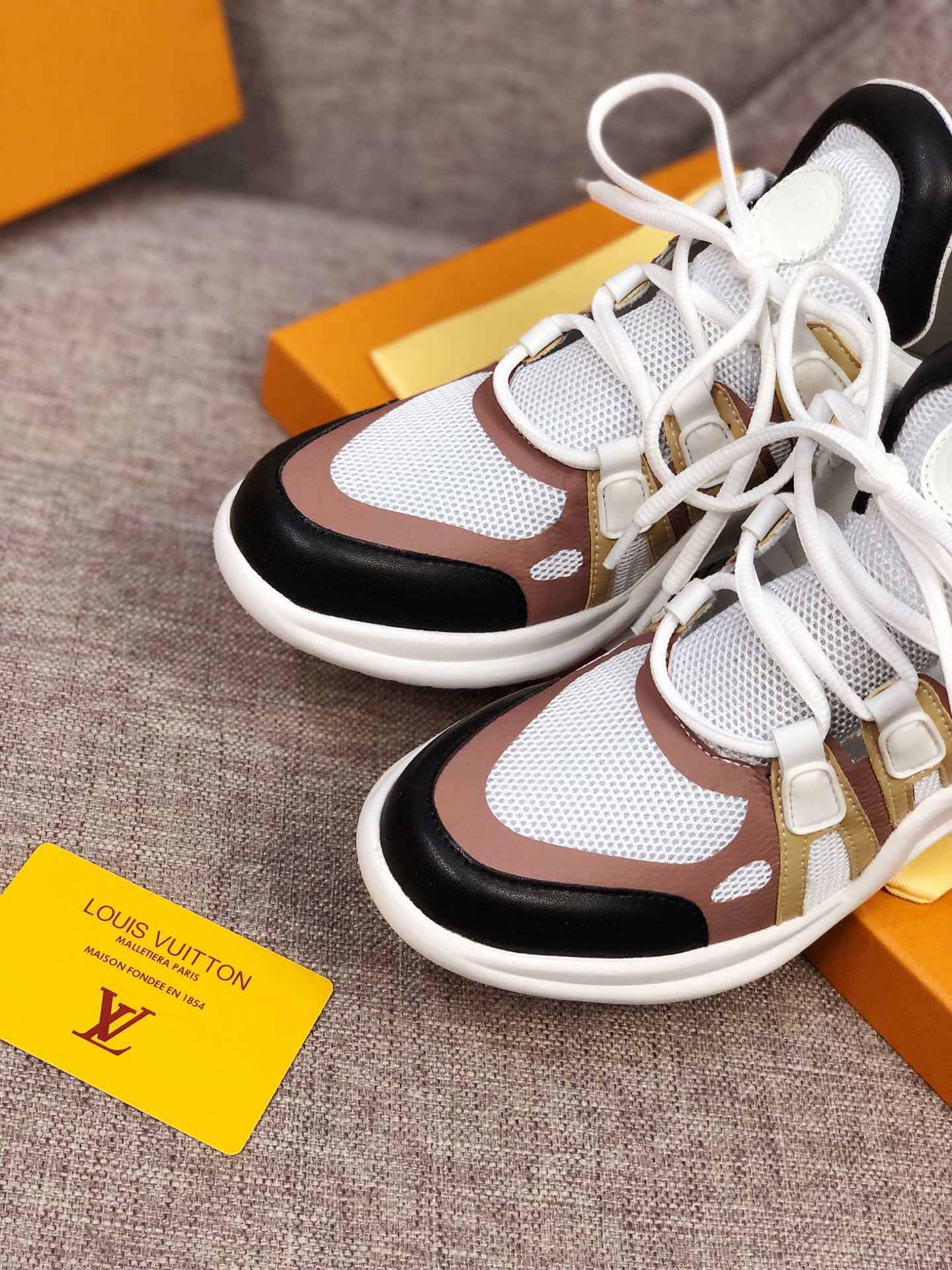 GLM - LUV Archlight Brown Black Sneaker