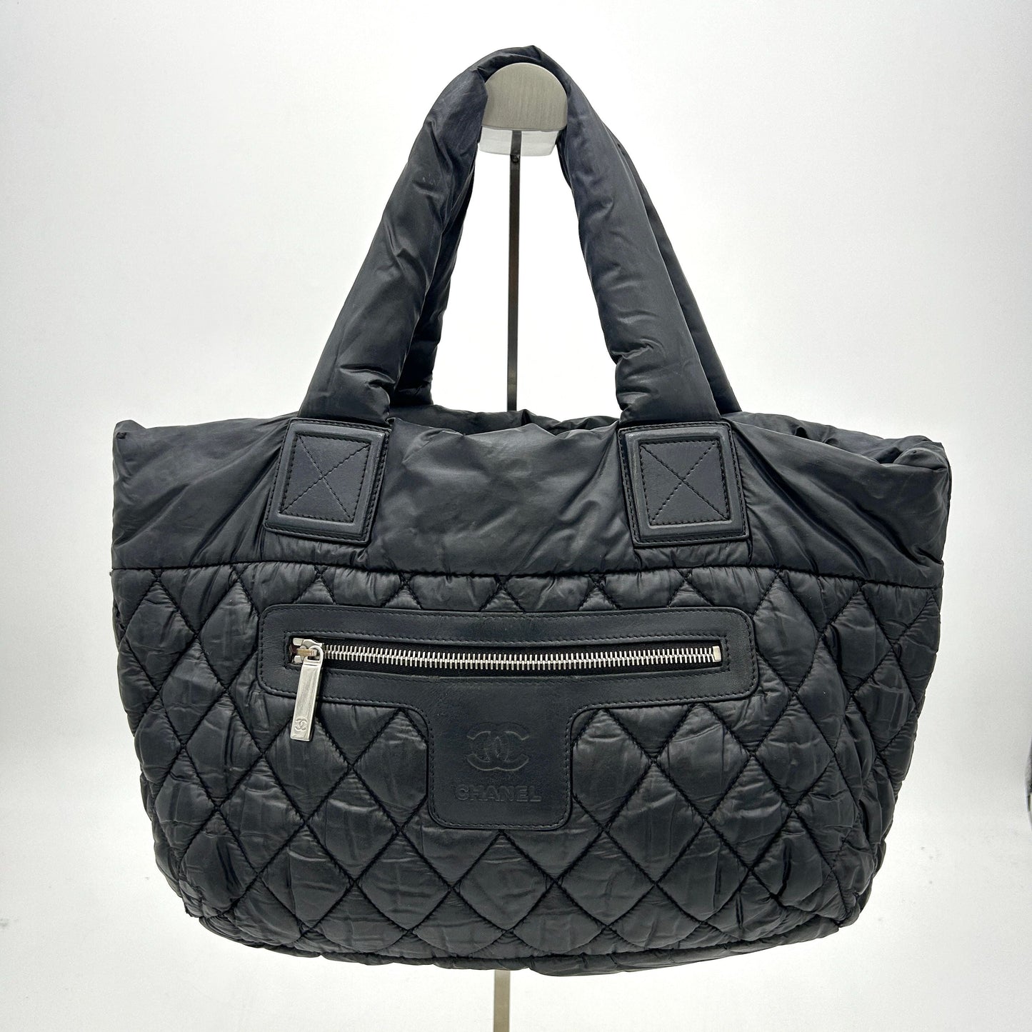 Pre-owned CHANEL Nylon Quilted Small Coco Cocoon Tote Black  LA1465
