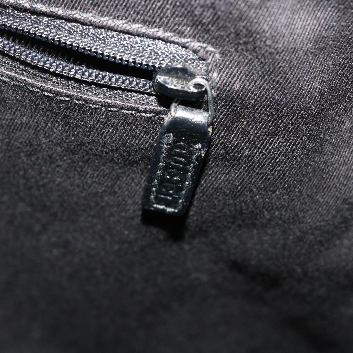 GUCCI GG Canvas Shoulder Bag Black 29778