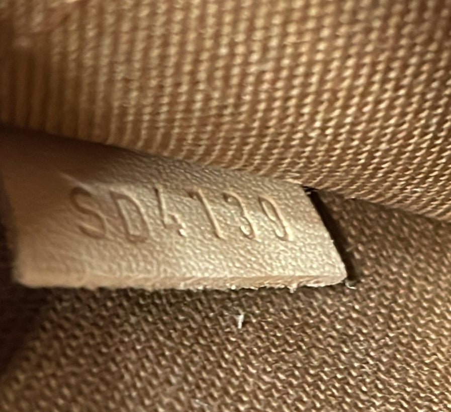 Louis Vuitton Multi Pochette Accessoires Monogram Canvas