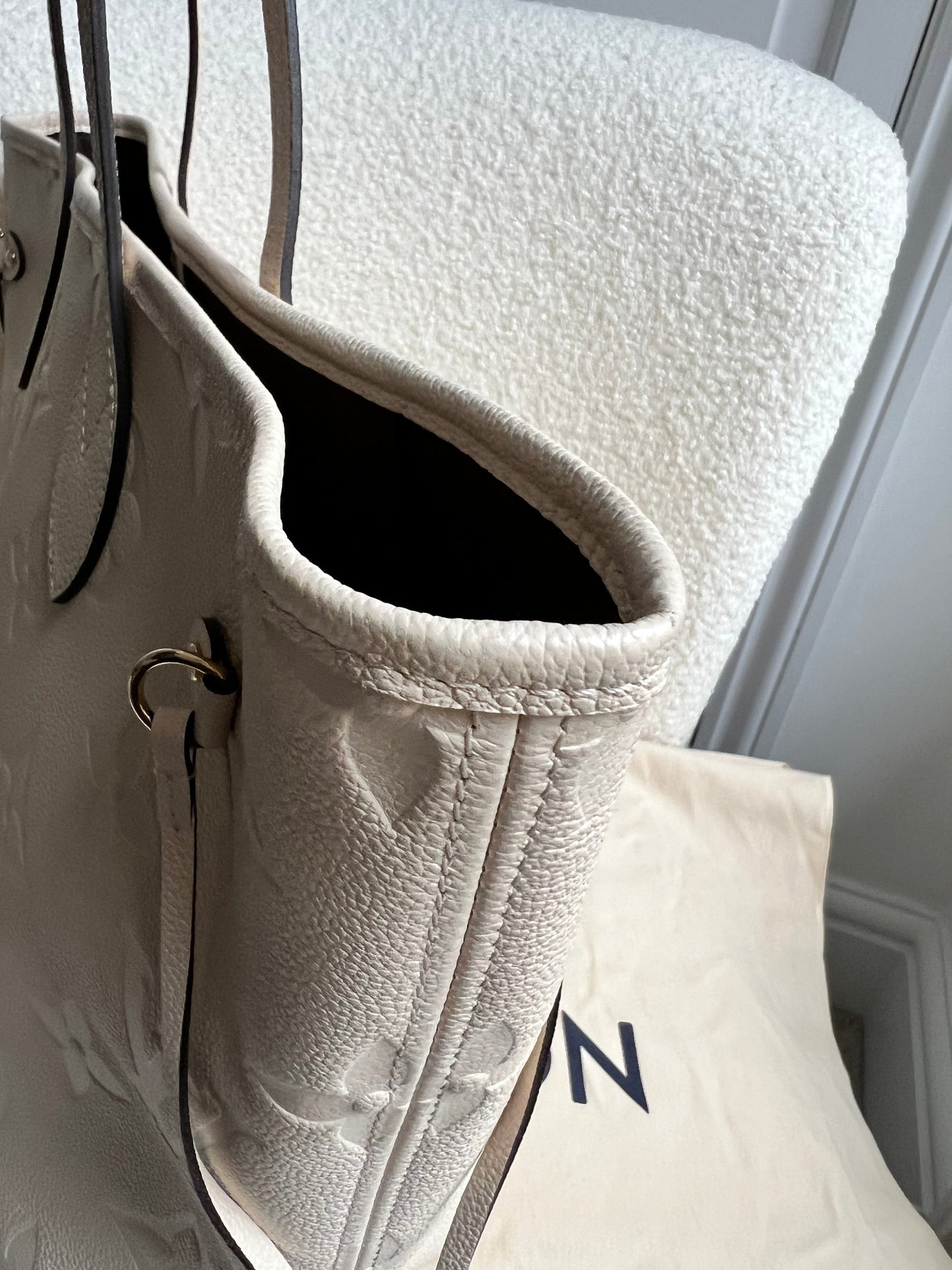 Louis Vuitton Neverfull MM Creme Empreinte (RRP £1,940)