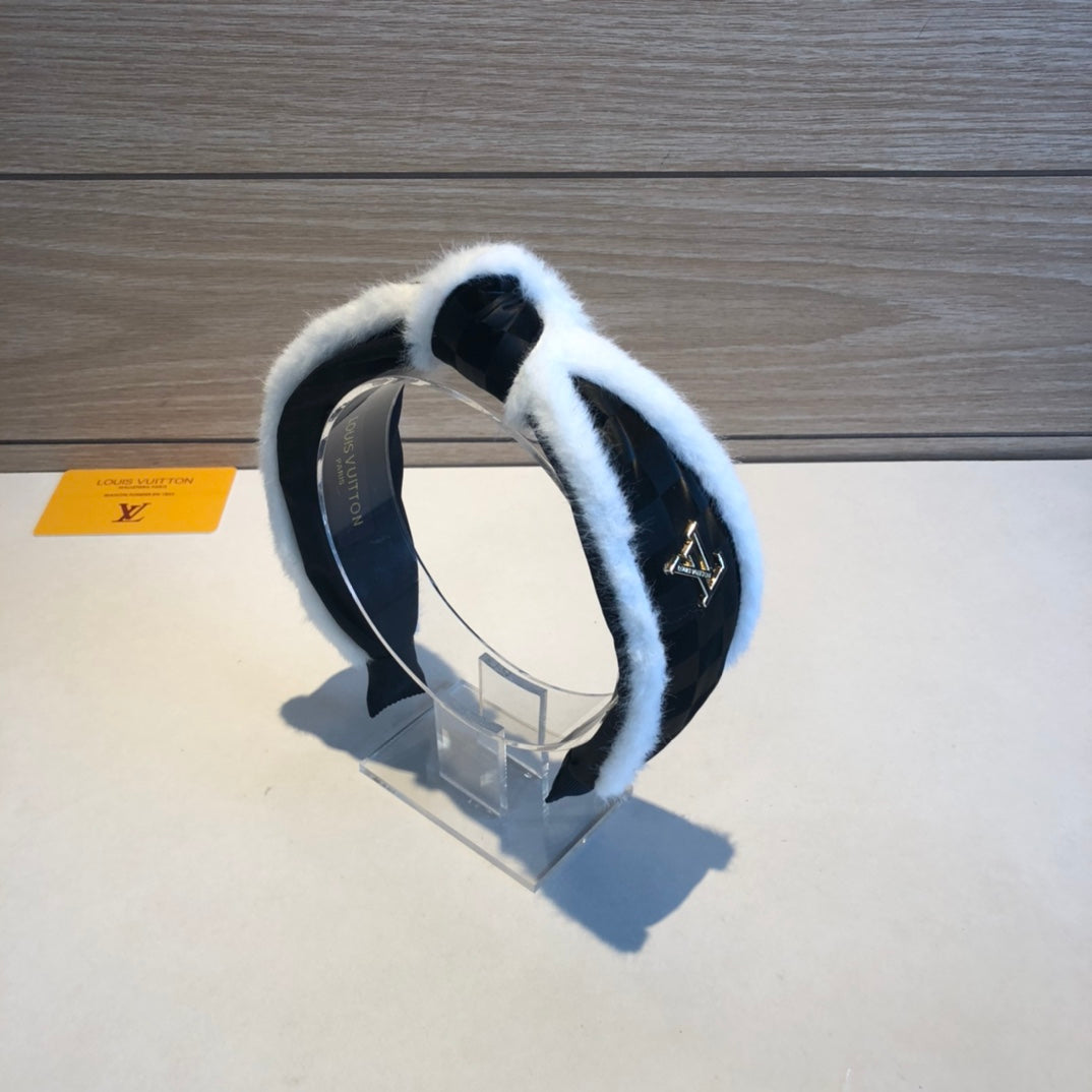 GLM - New Hair Band LUV 014