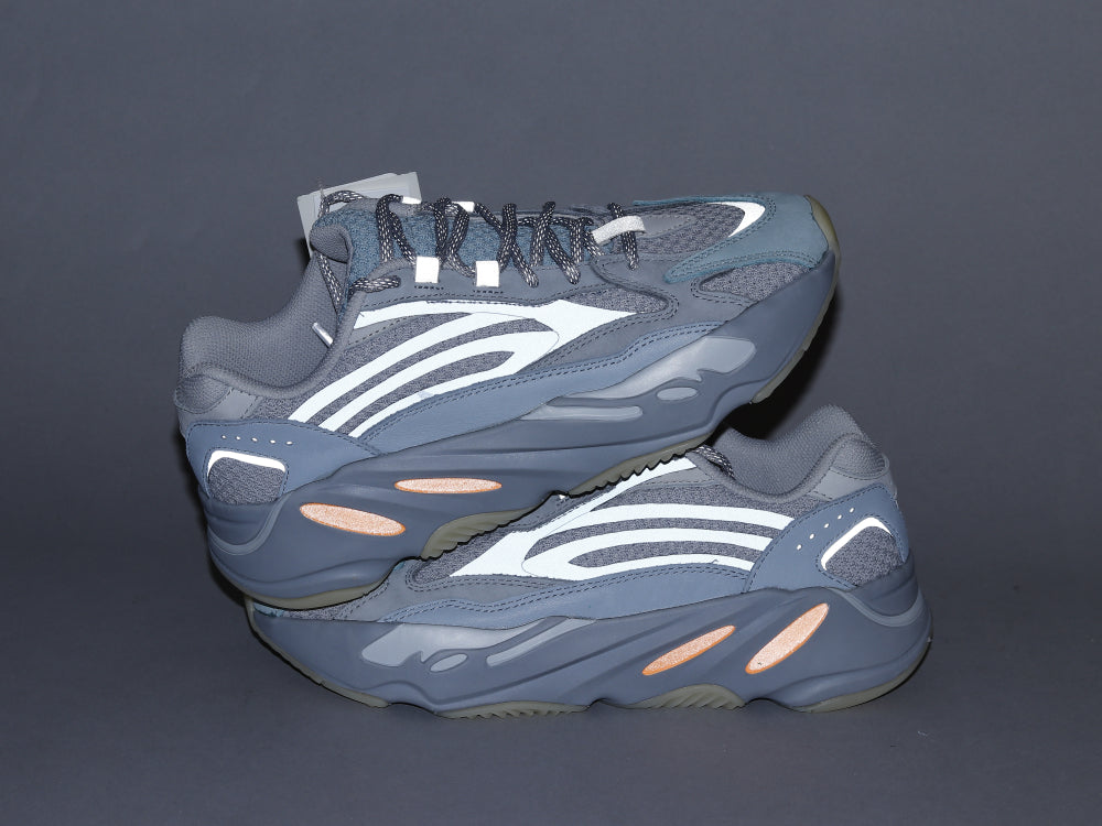 GLM - Yzy 700 Inertia 2.0 Sneaker