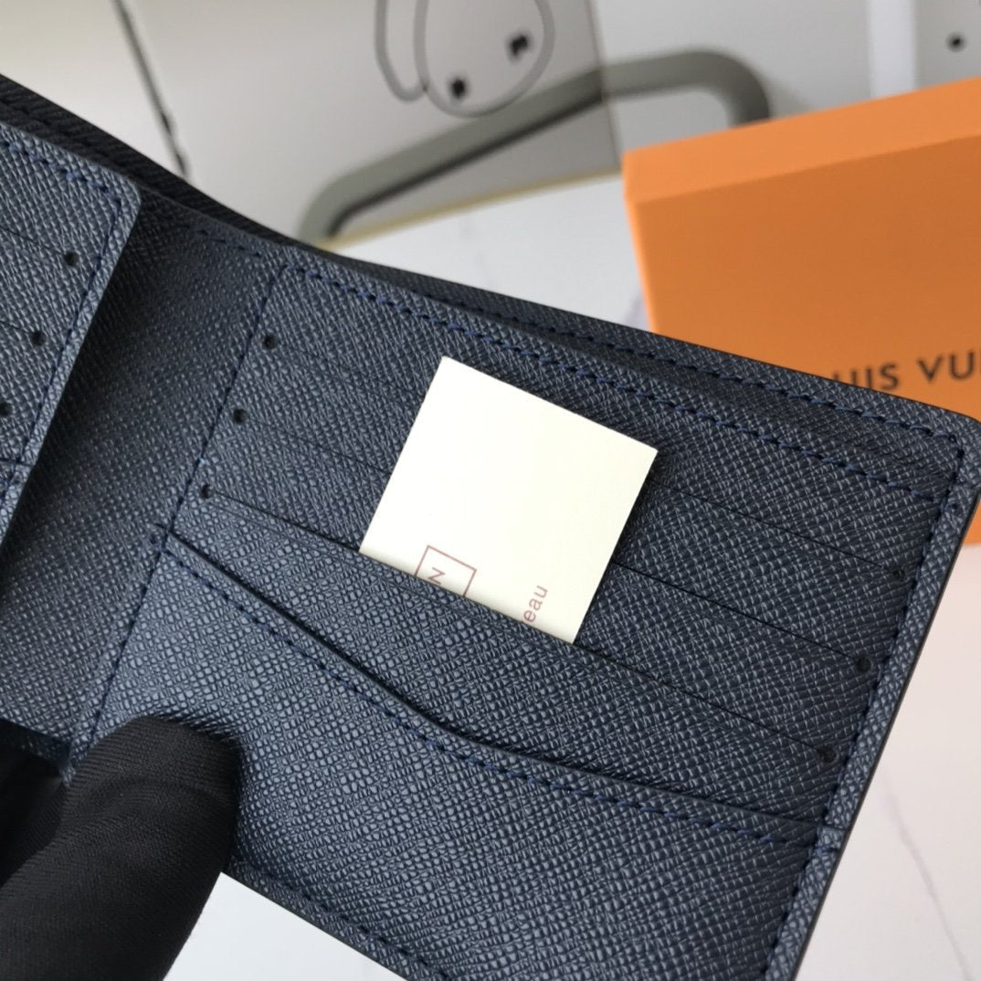GLM - Top Quality Wallet LUV 012