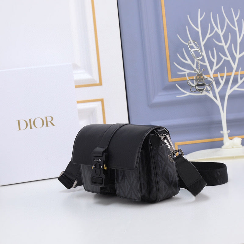 GLM - Dir Bags - 1637