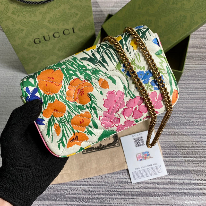 GLM - gg Bags - 2011
