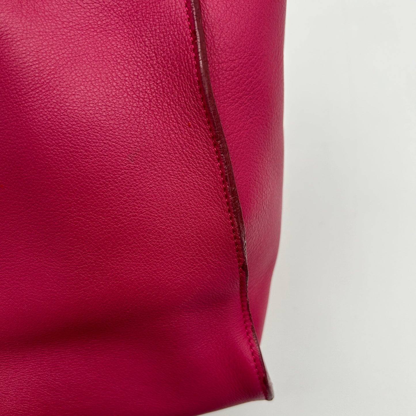 Saint Laurent Fuchsia Calfskin Leather Small Cabas ChYc Bag