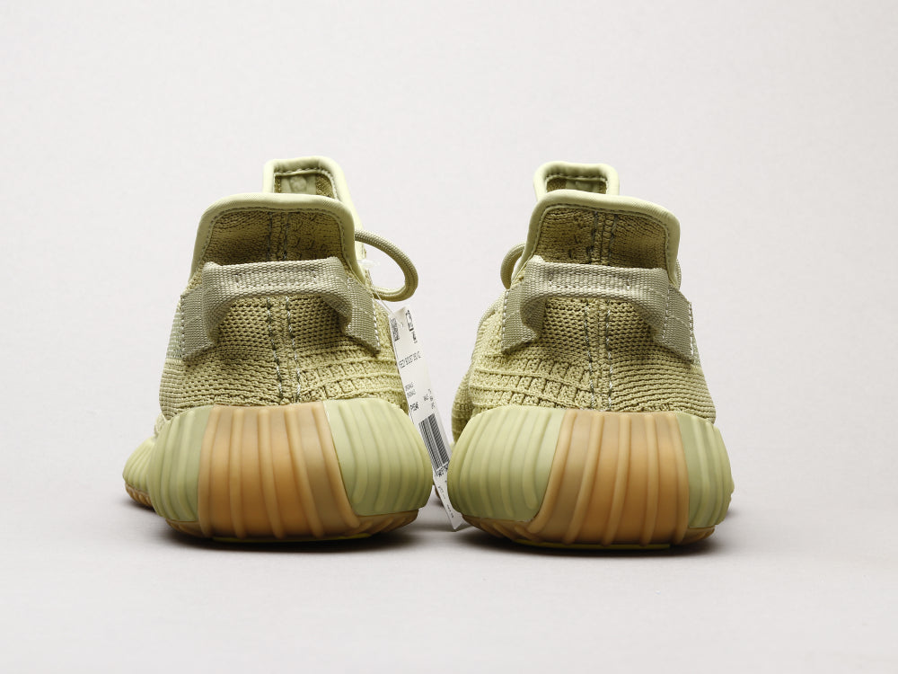 GLM - Yzy 350 Sulfur Matcha Green Sneaker