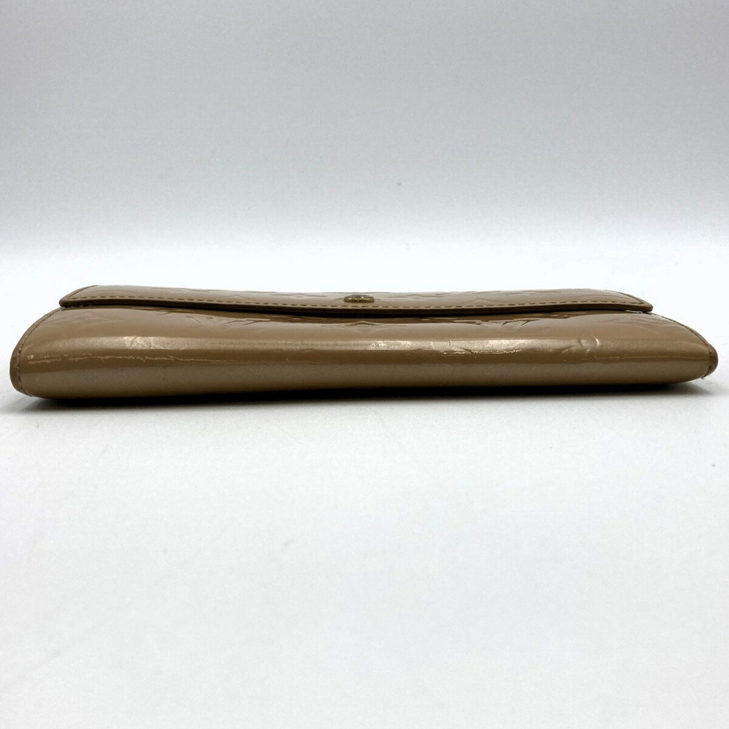 Louis Vuitton Sarah  Patent Leather Wallet  ()