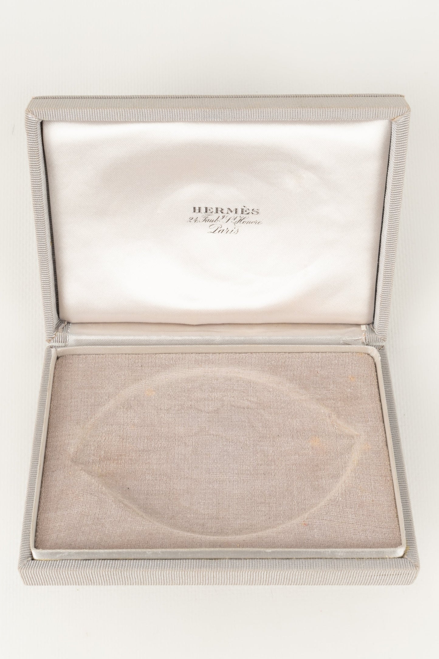 Loupe HermÃƒÆ’Ã‚Â¨s