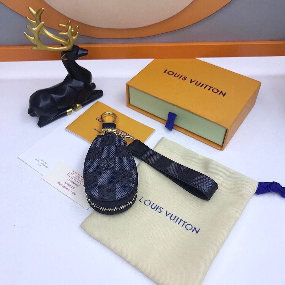 GLM - Top Quality Keychains LUV 026