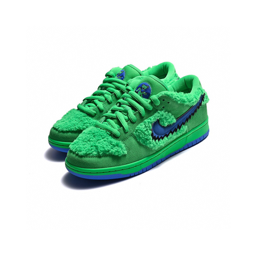 GLM - NKE Dancing bear green