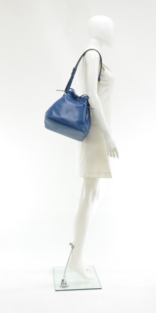 Louis Vuitto Petit Noe Blue Epi Leather Bag
