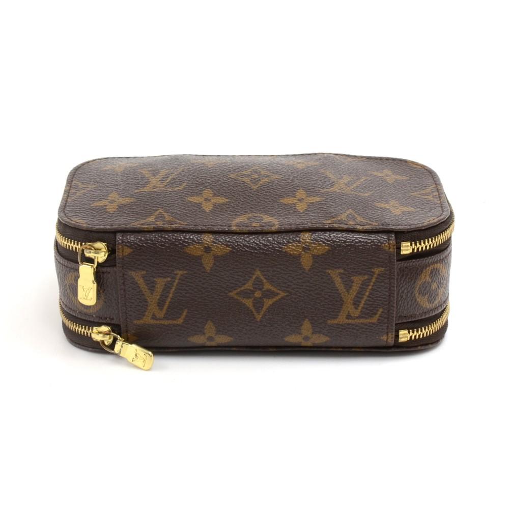 Louis Vuitto Trousse Blush PM Monogram Canvas Cosmetic Bag
