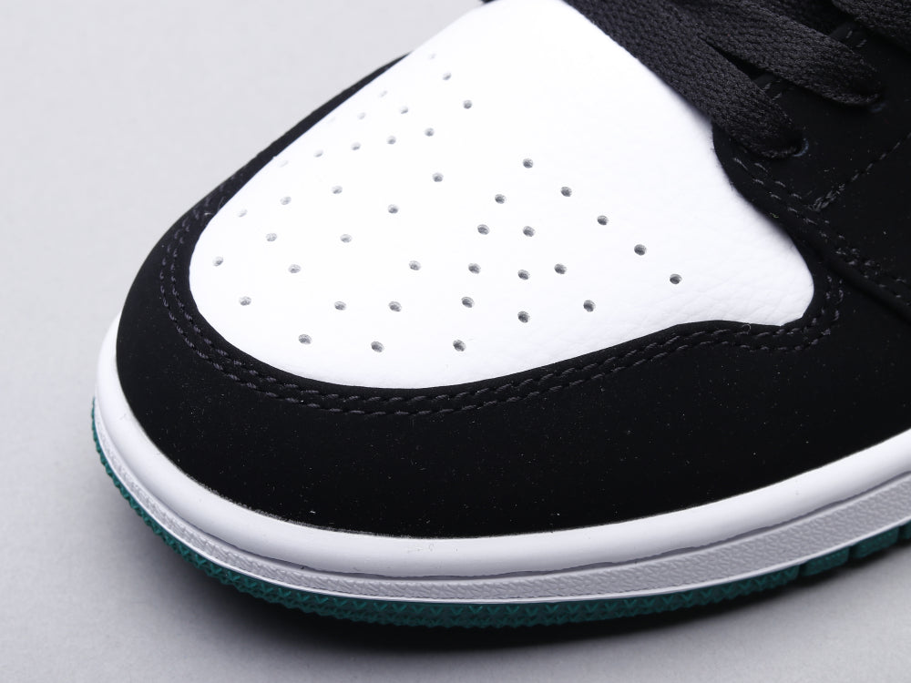 GLM - AJ1 black and green toes