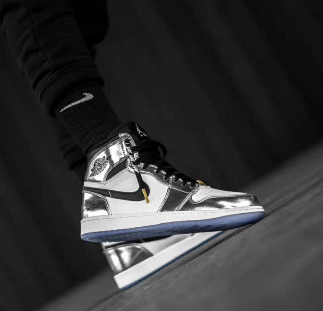 GLM - AJ1 Leonard