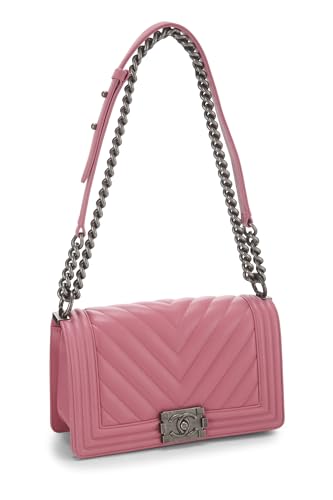 Chanel,  Pink Chevron Calfskin Boy Bag Medium, Pink