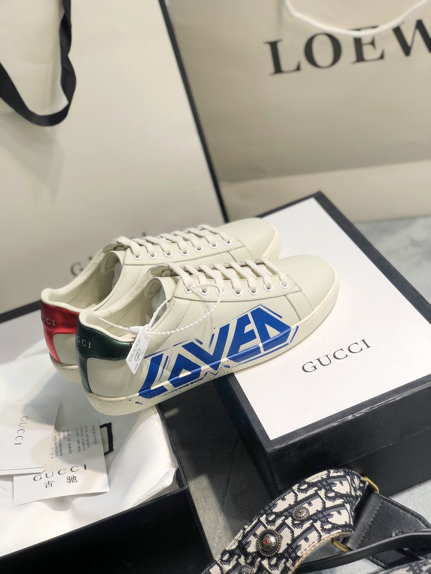 GLM-GCI  Ace with loved White Sneaker 103