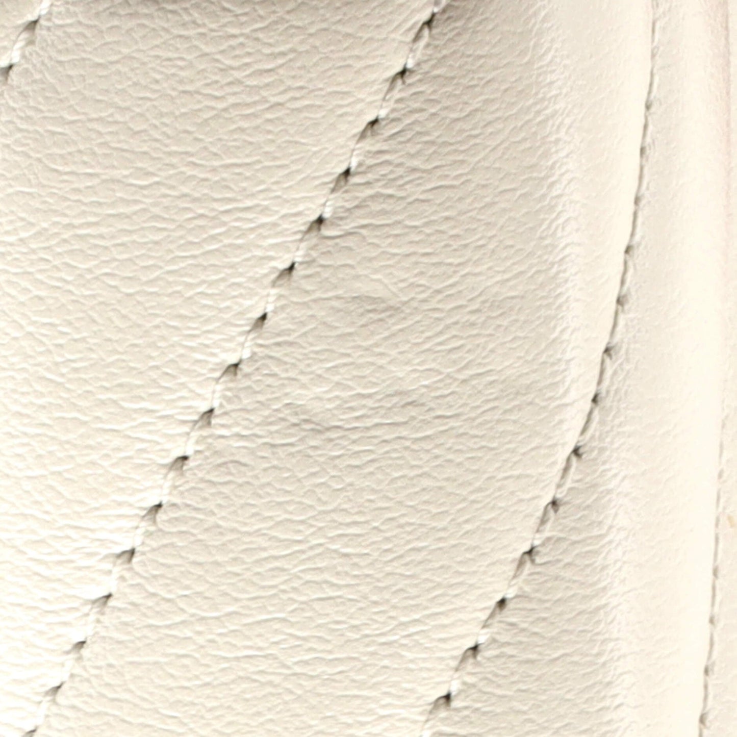 GG Marmont Chain Wallet Diagonal Quilted Leather Mini