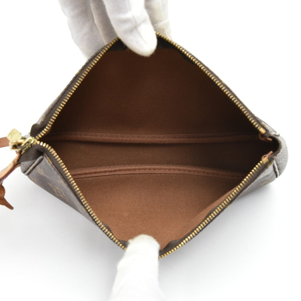 Louis Vuitto Pochette Accessoires Monogram Canvas Bag