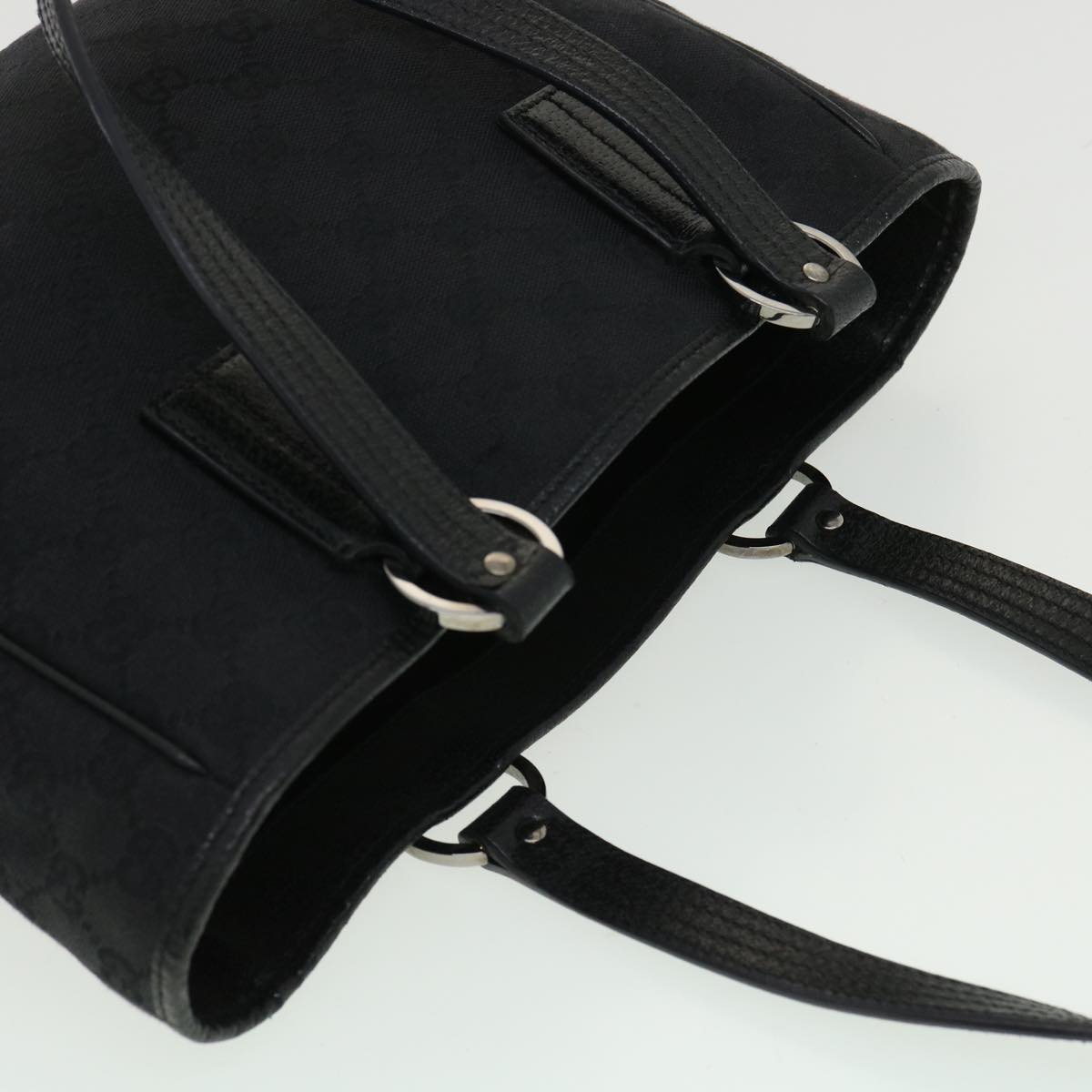 GUCCI GG Canvas Shoulder Bag Black 33263
