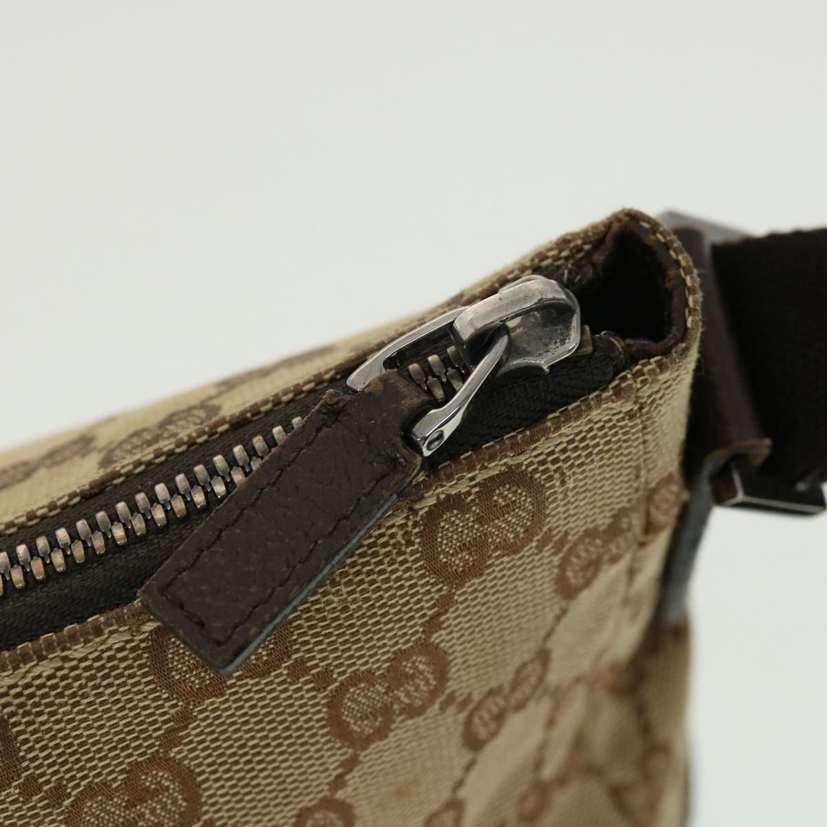 GUCCI GG Canvas Shoulder Bag Brown 114273 33264