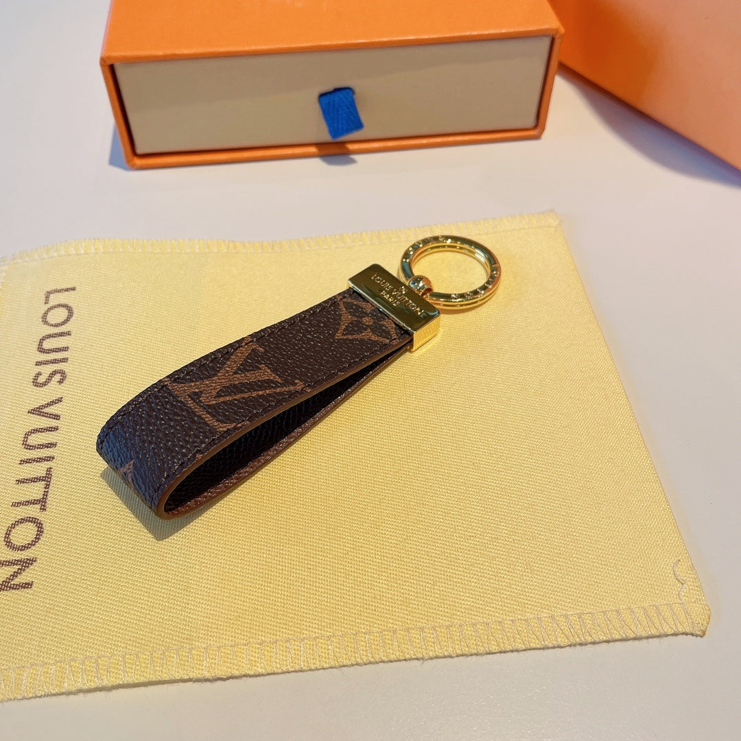 GLM - Top Quality Keychains LUV 030