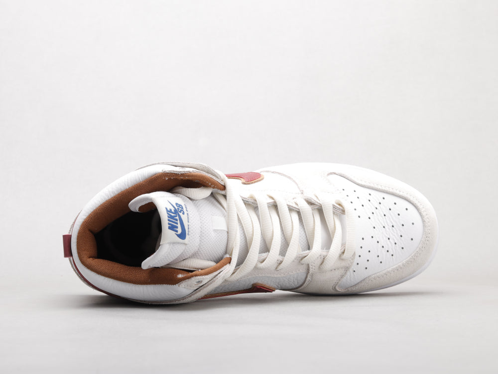 GLM - Beige and red hook high top knight color matching