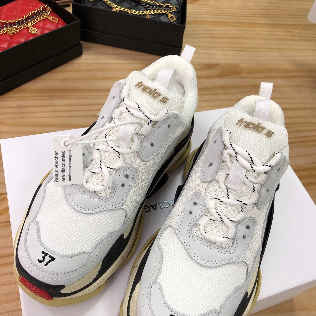 GLM - Top Quality Bla Sneaker 071