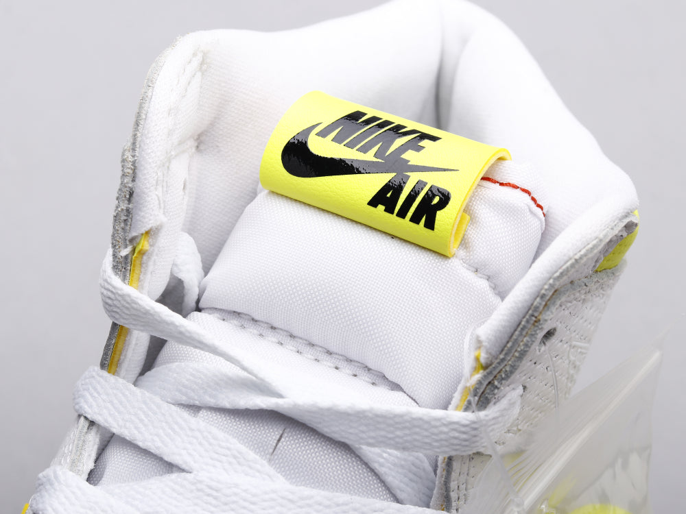 GLM - AJ1 First Class
