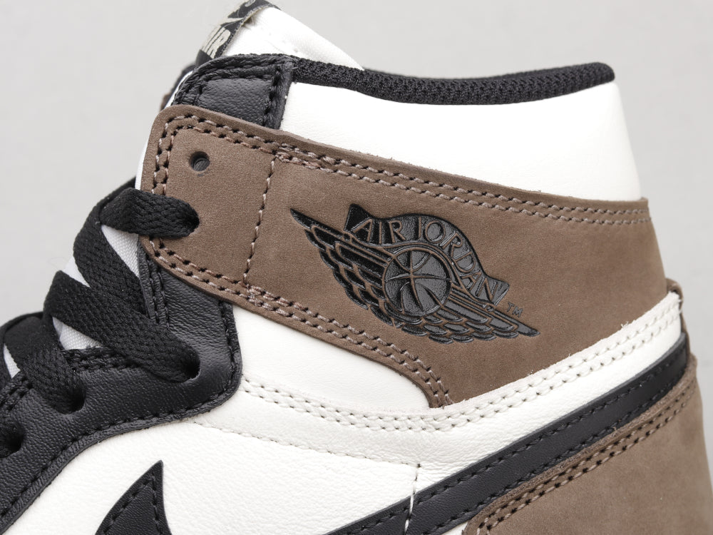 GLM - AJ1 Small Barb Black GLMcha