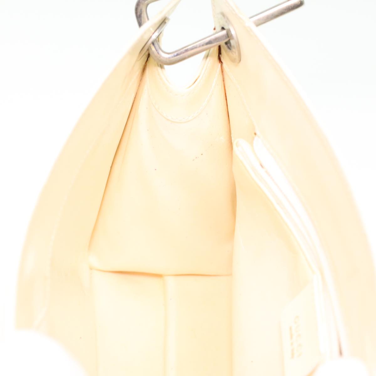 GUCCI Shoulder Bag Enamel White 36383