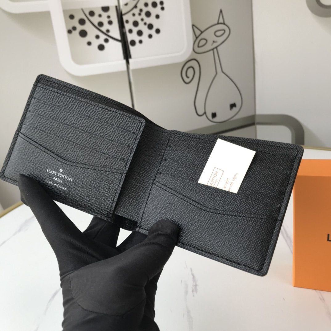 GLM - Top Quality Wallet LUV 011