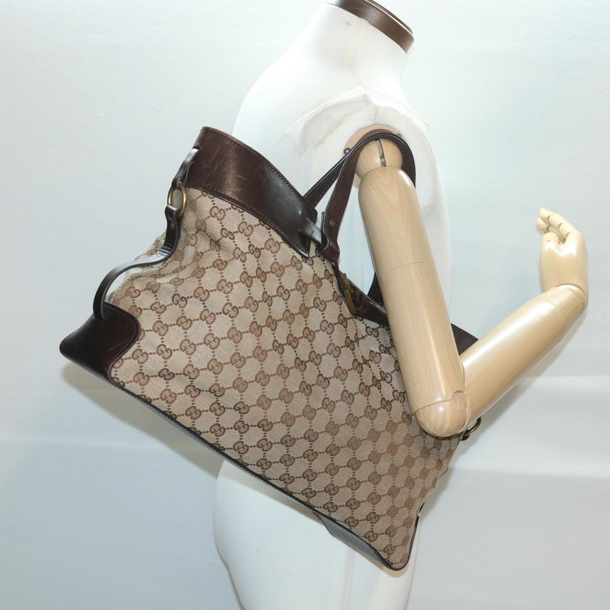 GUCCI GG Canvas Hand Bag Beige 106251 37968