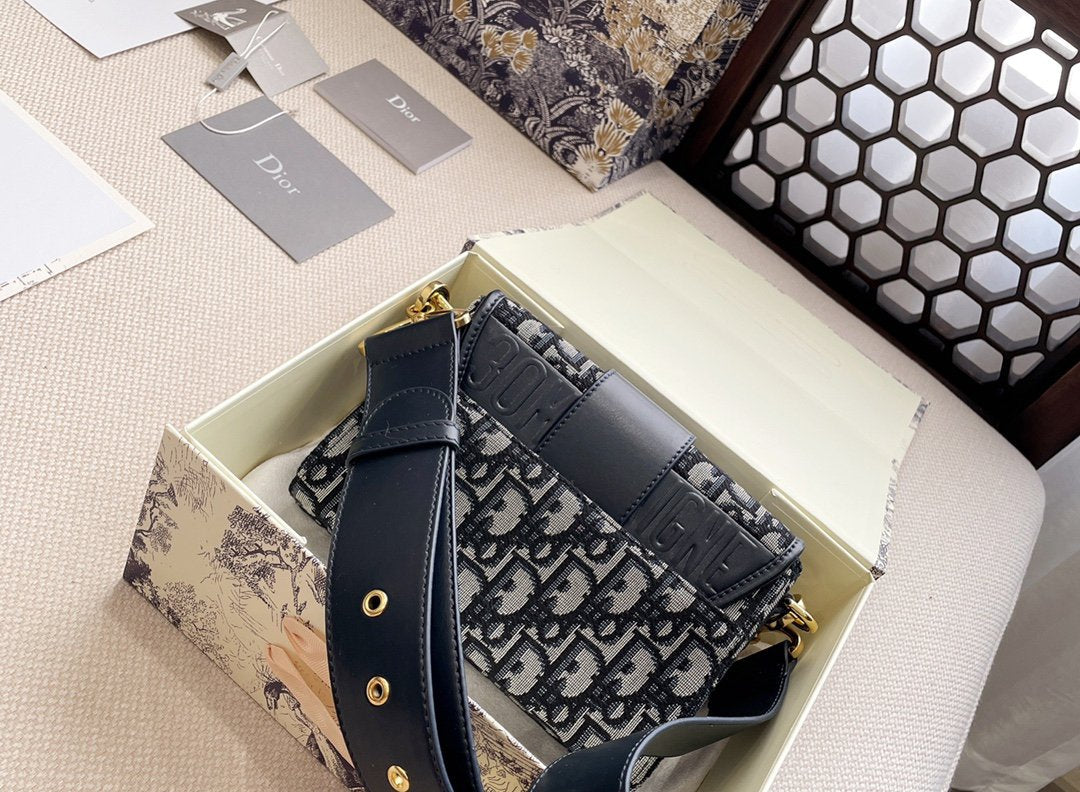 GLM - Top Quality Bags DIR 042