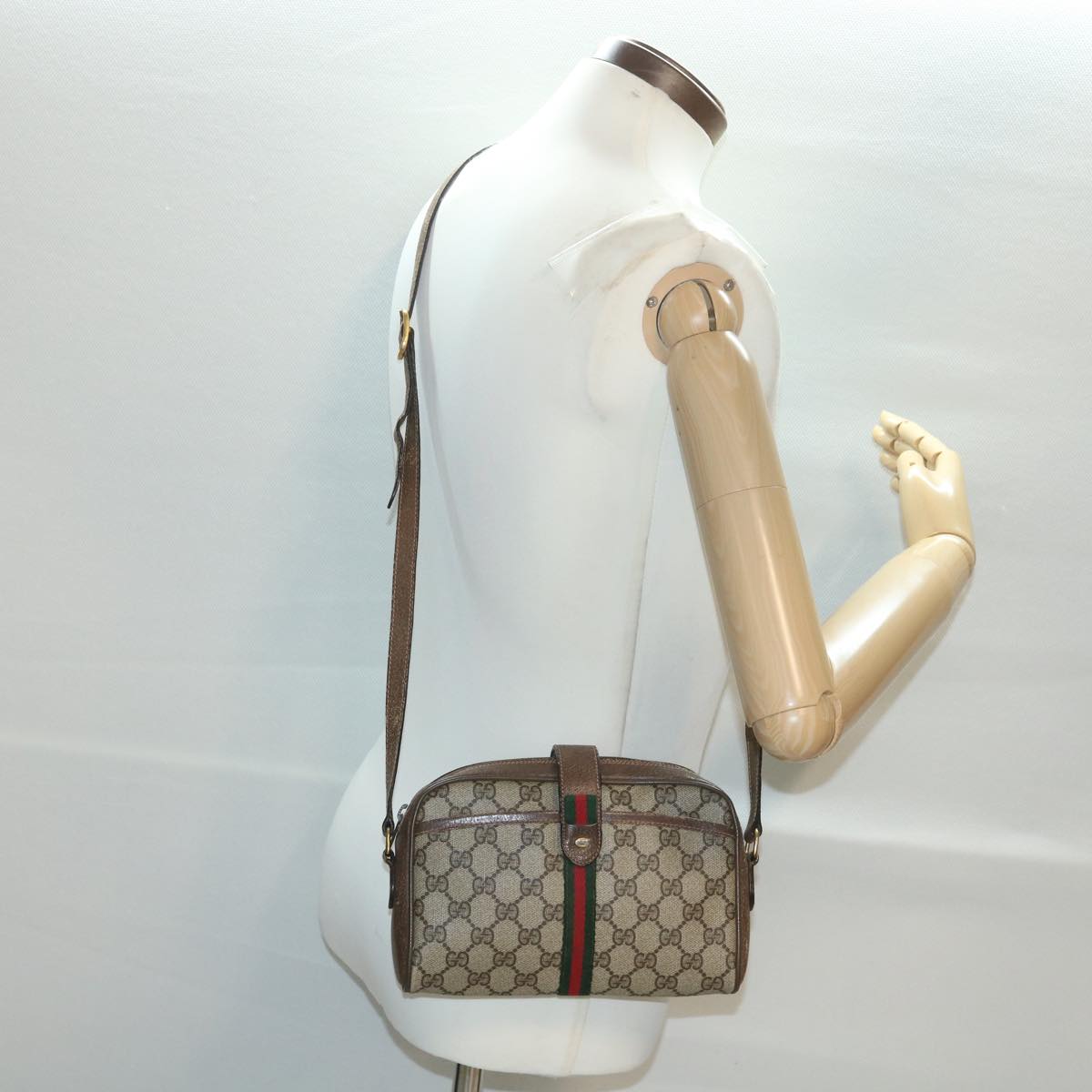 GUCCI GG Canvas Web Sherry Line Shoulder Bag Beige Red 89.02.055 38051