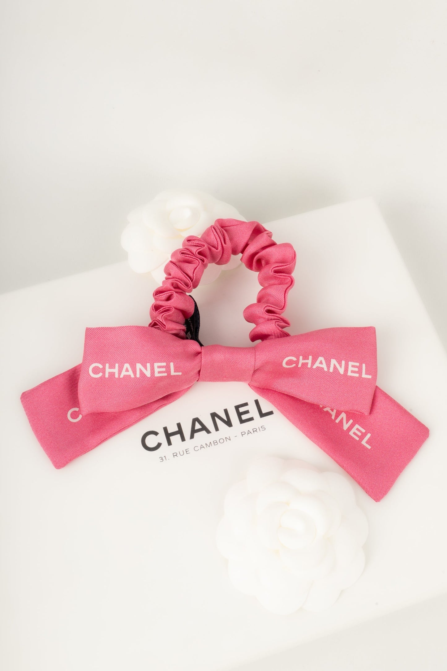 Accessoire de tÃƒÆ’Ã‚Âªte Chanel