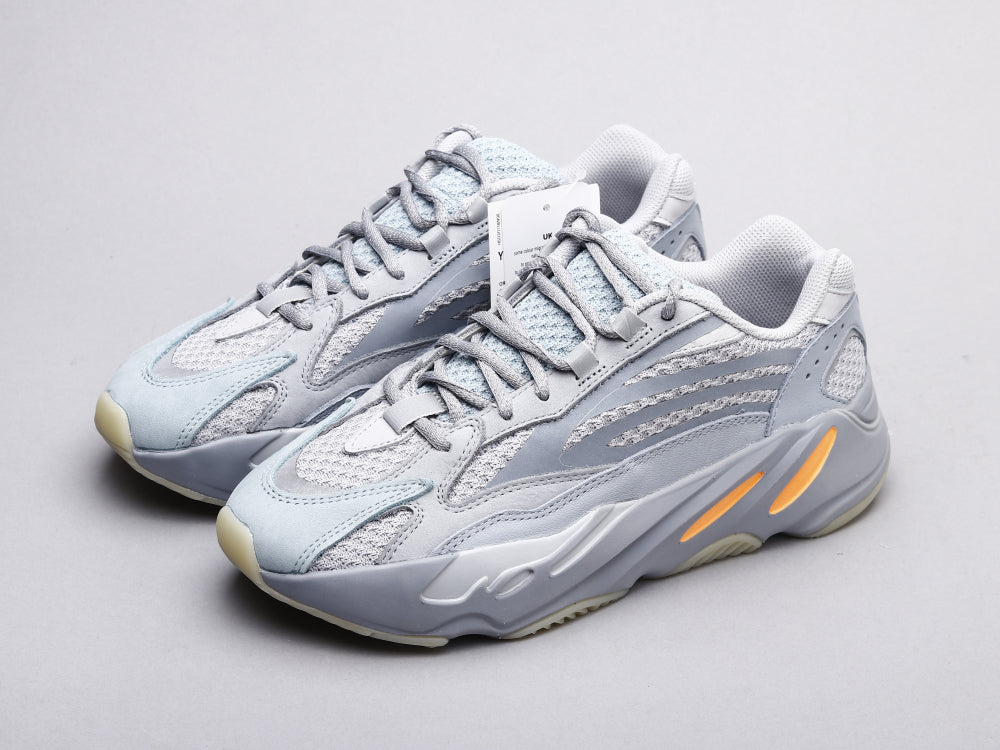 GLM - Yzy 700 Inertia 2.0 Sneaker