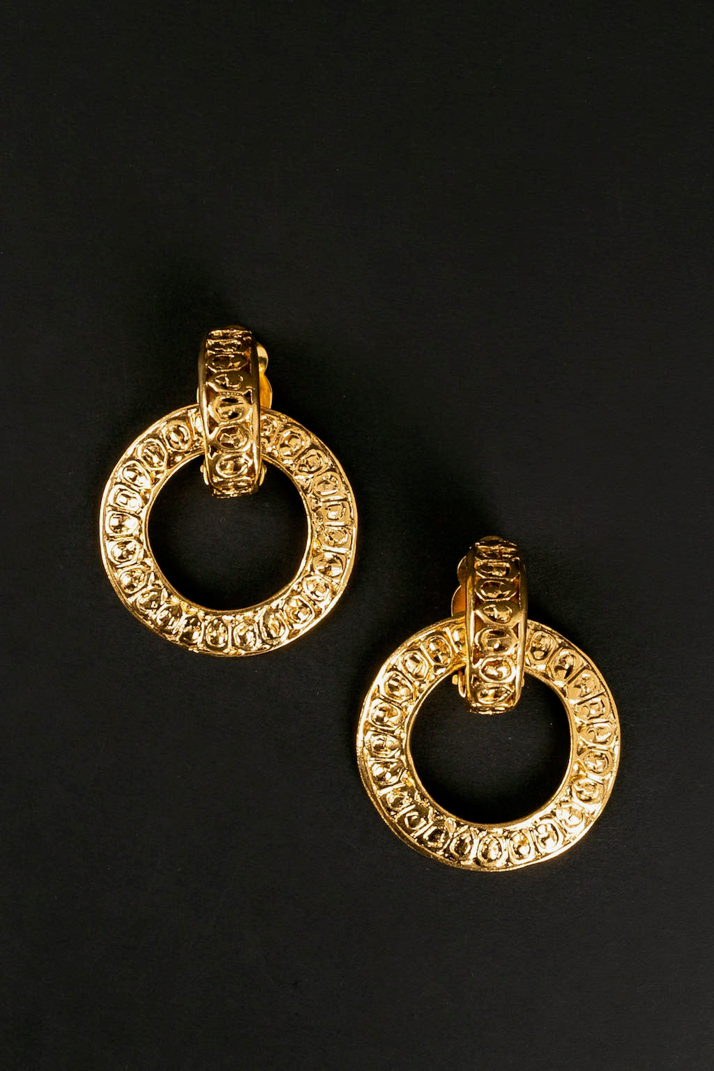 CrÃƒÆ’Ã‚Â©oles dorÃƒÆ’Ã‚Â©es Chanel