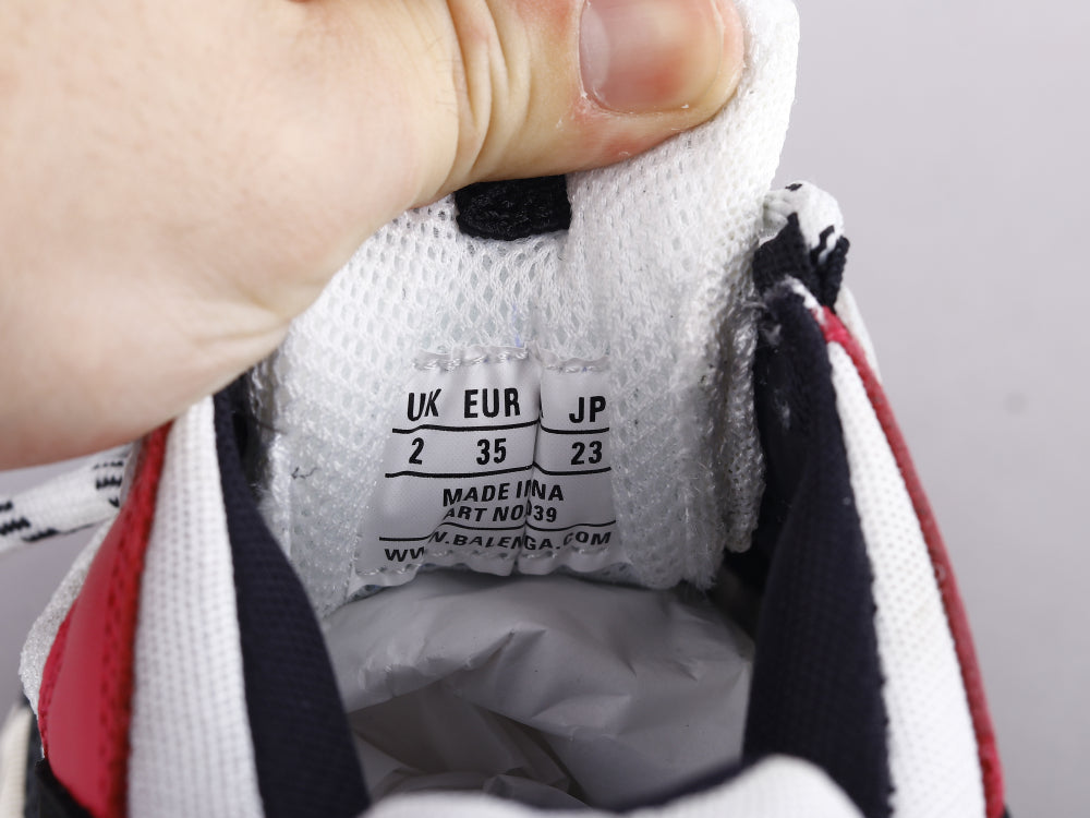 GLM - Bla Triple S Black And White Powder Sneaker