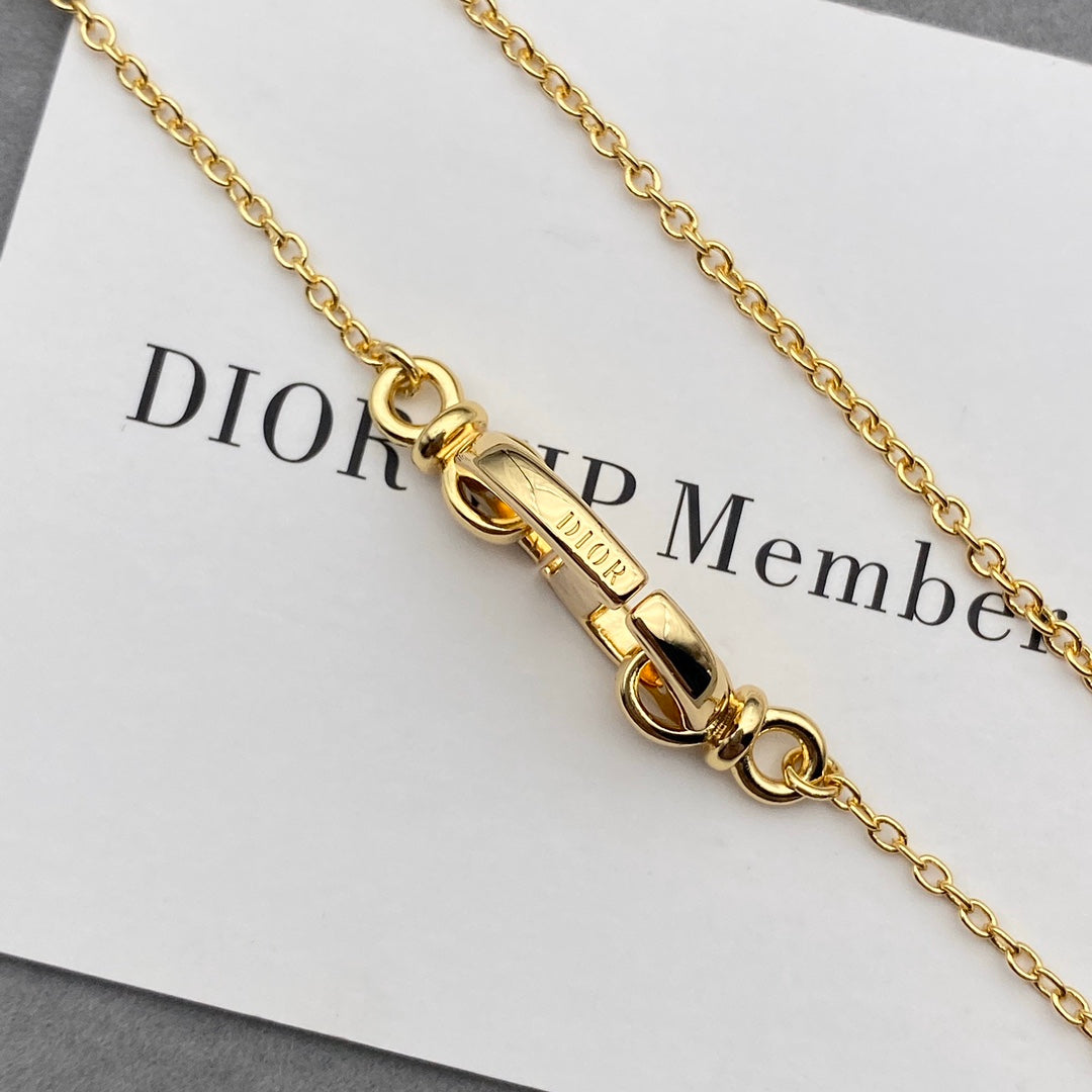 GLM - Top Quality Necklace DIR008