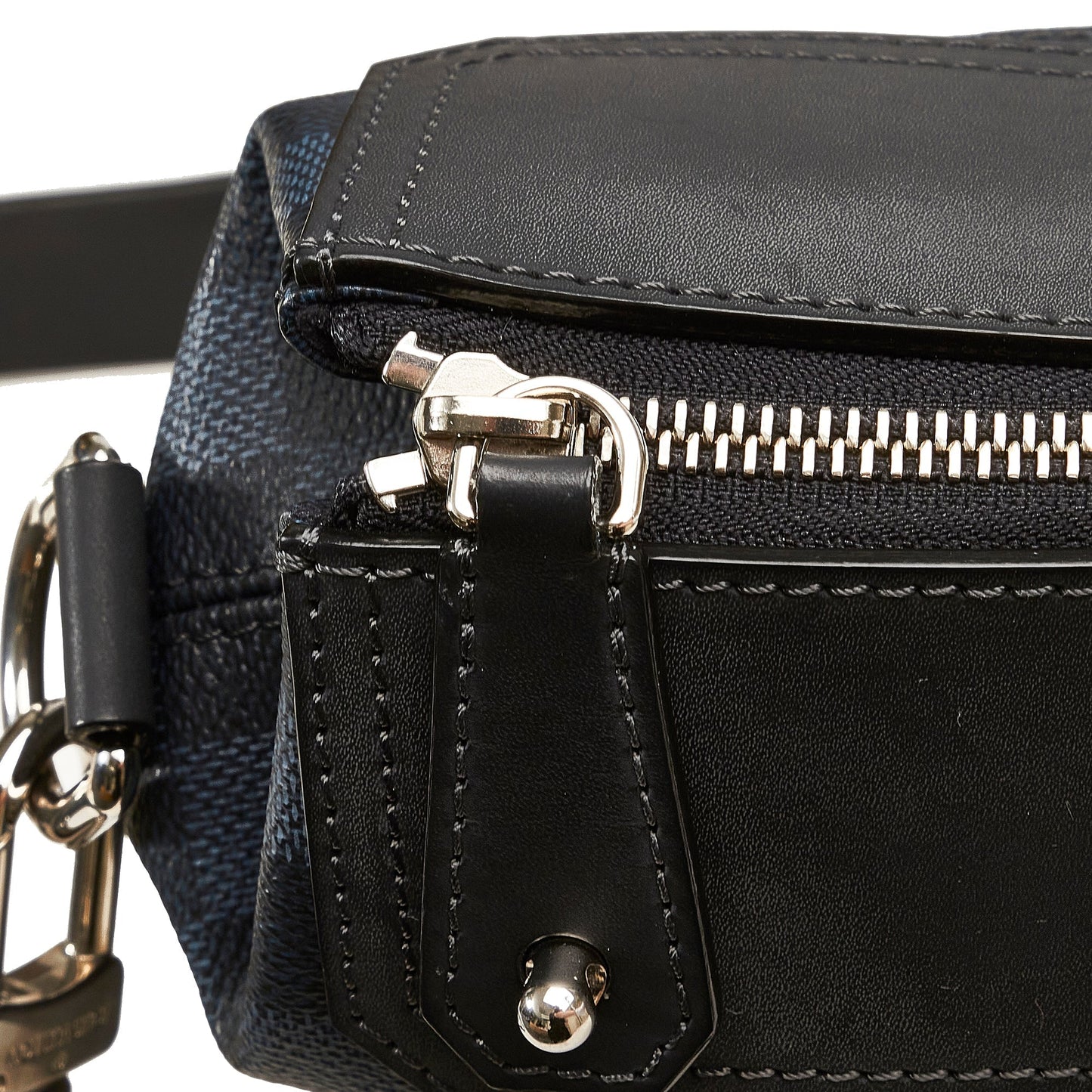 Blue Louis Vuitton Damier Cobalt Greenwich Messenger Crossbody Bag