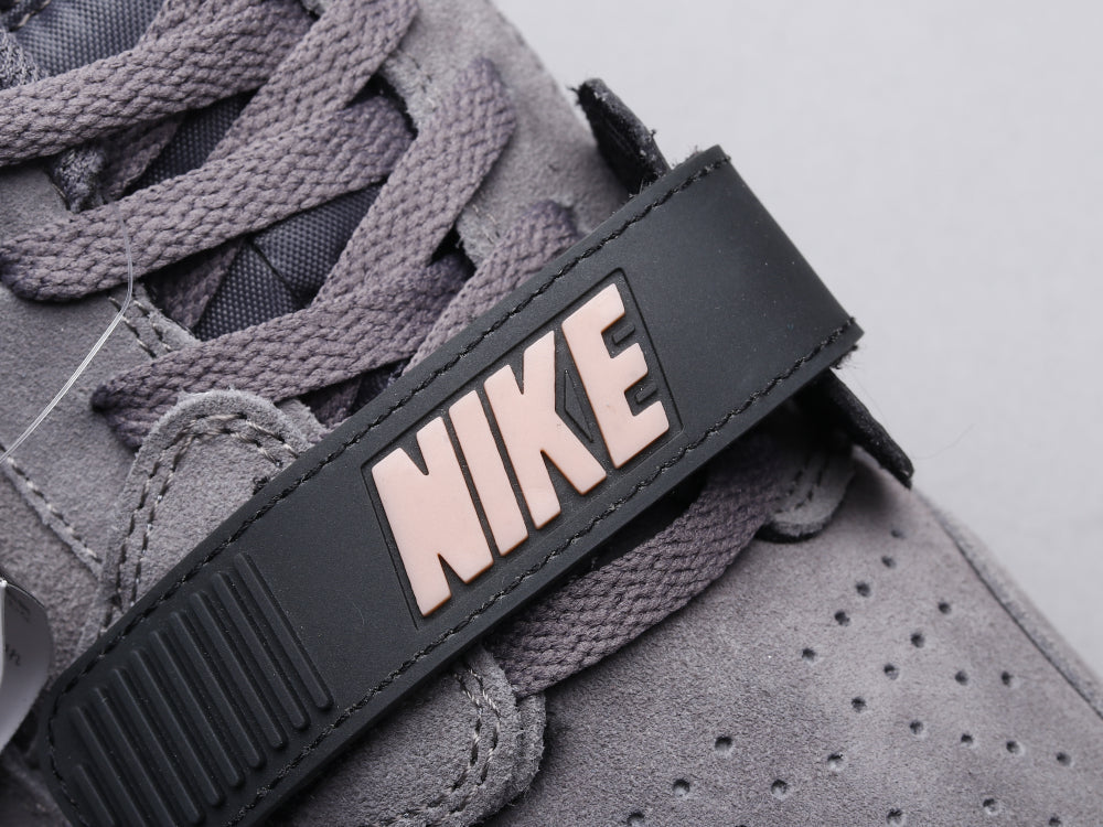 GLM - AJ Gray and black low gang