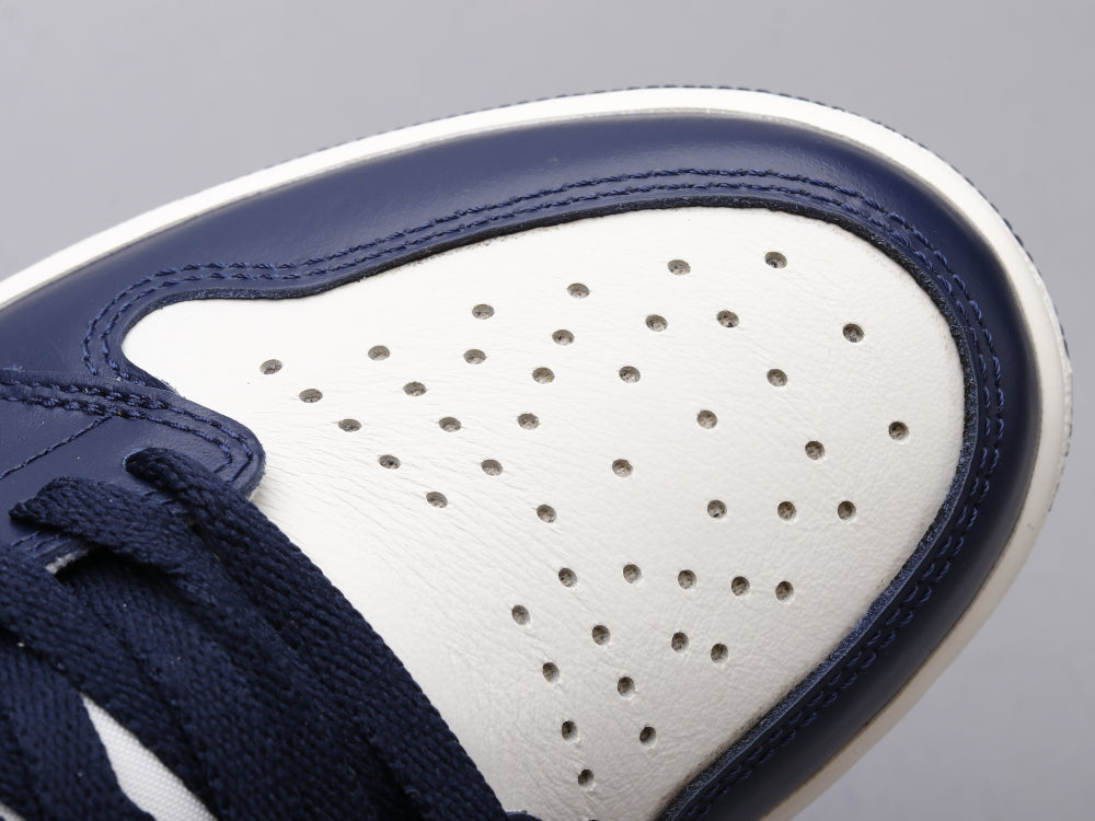 GLM - AJ1 Obsidian